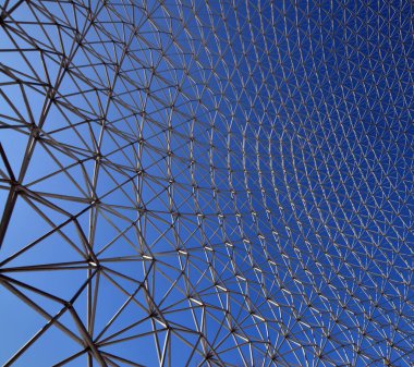 MONTREAL-CANADA FEB. 08 2017: Biyosfer Montreal 'de çevreye adanmış bir müzedir. 1967 Dünya Fuarı için ABD 'nin eski pavyonunda bulunan Parc Jean-Drapeau, Expo 67.
