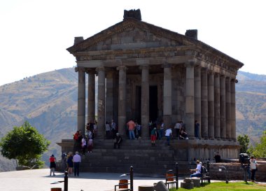 GARNI, ARMENIA - Haziran 2016: Ermenistan 'daki Antik Garni Tapınağı 