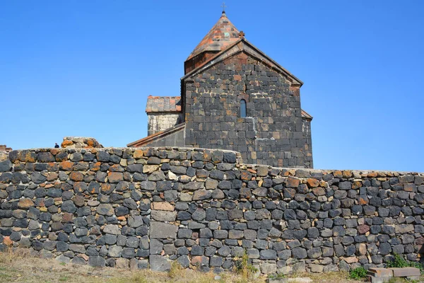 Sevan Armenia 2019 Sevanavank Complesso Monastico Situato Una Penisola Sulla — Foto Stock