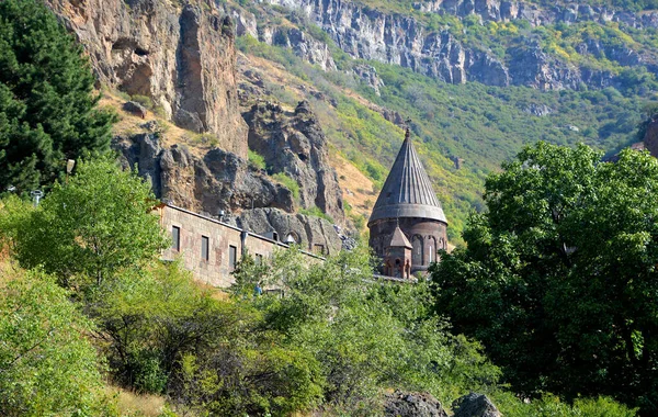 Kotayk Armenia Гегард Середньовічний Монастир Котайській Провінції Вірменія Вирізаний Сусідньої — стокове фото