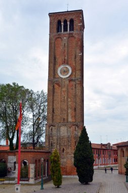 Eski şehrin kulesi.