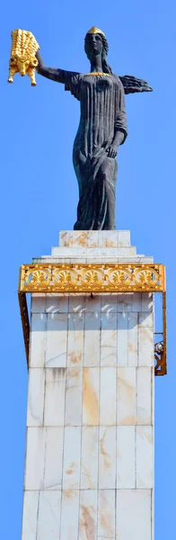 Batumi Georgia 2019 Posąg Medei Jest Pomnikiem Medei Kolchiańskiej Księżniczki — Zdjęcie stockowe