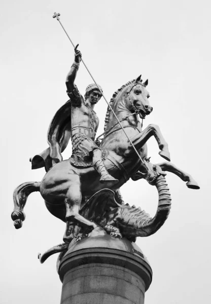 Tbilisi Georgia 2019 Monumento Liberdade São Jorge Matando Dragão Dedicado — Fotografia de Stock