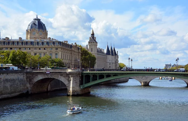 Párizs Franciaország Június Szajna Híd Notre Dame Turistahajó Június 2009 — Stock Fotó