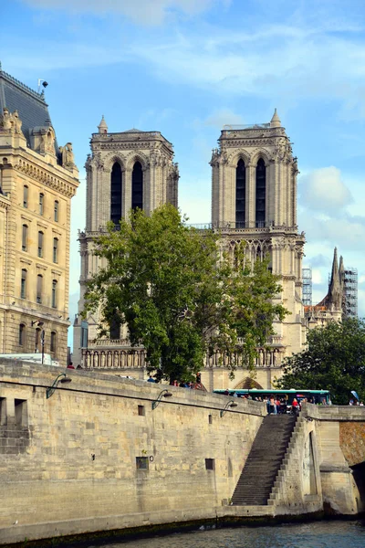 Notre Dame Paris Francés Nuestra Señora París Una Catedral Católica —  Fotos de Stock