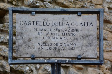 Barselona 'daki eski kilise.