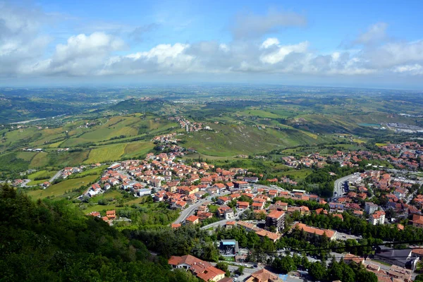 Vista Montanha Titano San Marino Bairro Tiro Horizontal — Fotografia de Stock