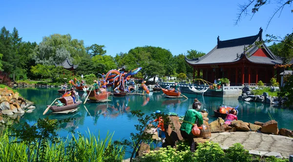 Bellissimo Giardino Cinese Con Laghetto Parco Giochi — Foto Stock