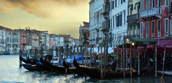 Gondola Båtar Venedig Italien — Stockfoto