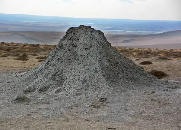 Malvados Volcanes Gobustán Cerca Bakú Azerbaiyán Volcán Barro Una Cúpula — Foto de Stock
