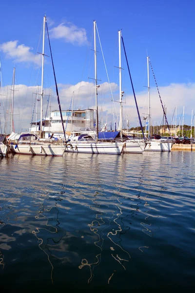 Boote Hafen Der Stadt Mittelmeer — Stockfoto