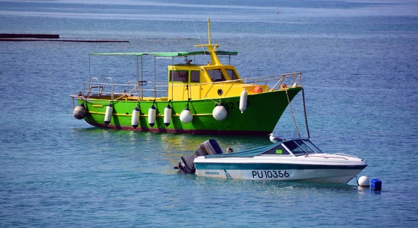 Petit Bateau Dans Mer — Photo