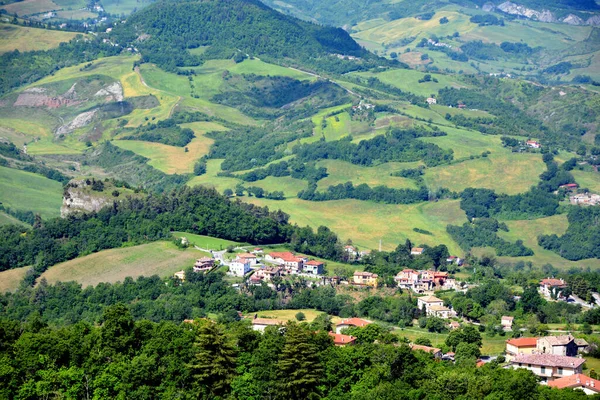 Top Vista Aerea Del Paesaggio Con Alberi Campi Villaggio Strade — Foto Stock