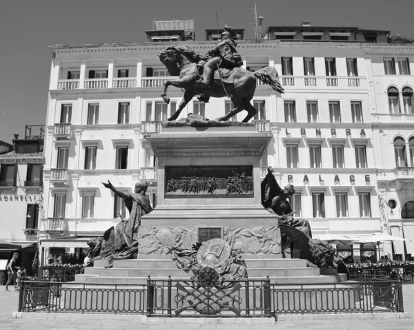 Veneza Itália Junho 2017 Monumento Equestre Victor Emmanuel Veneza Itália — Fotografia de Stock