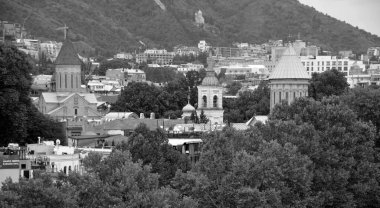 Georgia, Tiflis. 08.24.2015. Eski Tiflis 'te Görünüm (Dzveli Tiflis) 