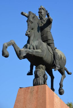 YEREVAN ARMENIA 09 10 19: Vardan Mamikonian heykeli Ermeni askeri lideri, şehit ve Ermeni Kilisesi aziziydi.
