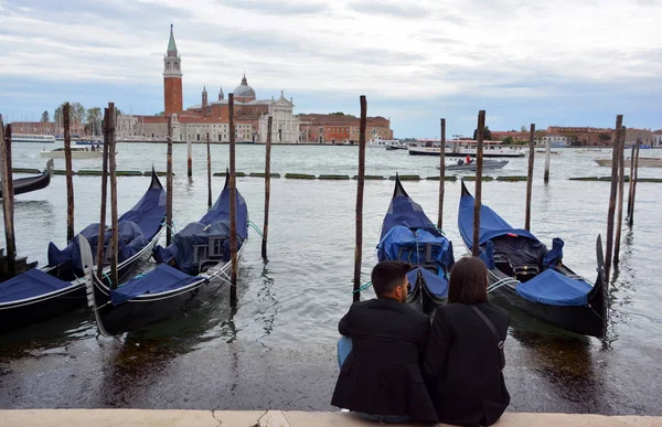 Gôndolas Canal Veneza — Fotografia de Stock