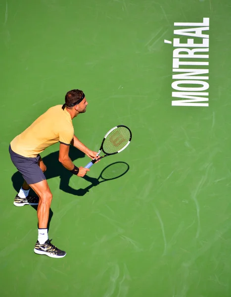 Monreal 8月7日 カナダのモントリオールで2011年8月7日にモントリオールロジャースカップの裁判所にロジャー フェデラー ロジャー フェデラー Roger Federer スイスのプロテニス選手で 記録237週間で1位を獲得した — ストック写真