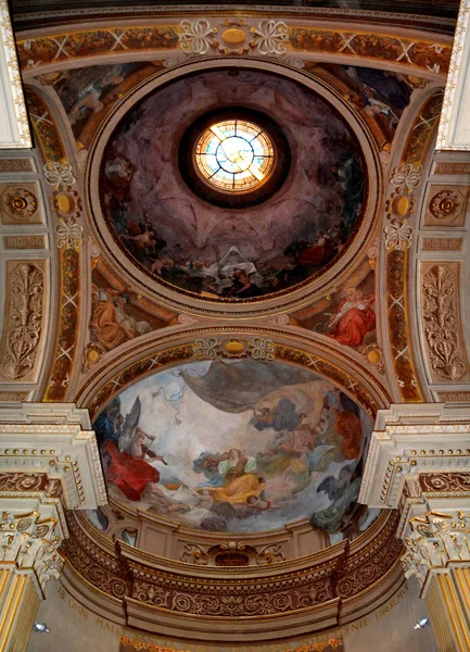 Intérieur Cathédrale Saint Georges Vatican — Photo