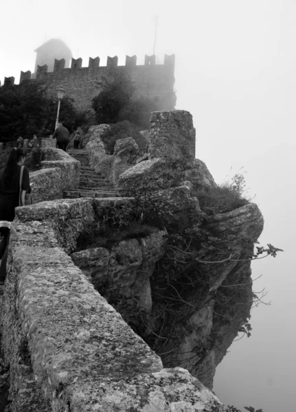 Foto Bianco Nero Della Vecchia Fortezza Nella Città Dubrovnik — Foto Stock