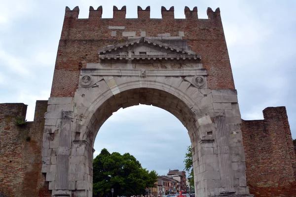 Rimini Lengkungan Augustus Italia — Stok Foto