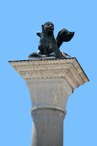 Estatua Rey Fortaleza Peter Paul Barcelona España — Foto de Stock