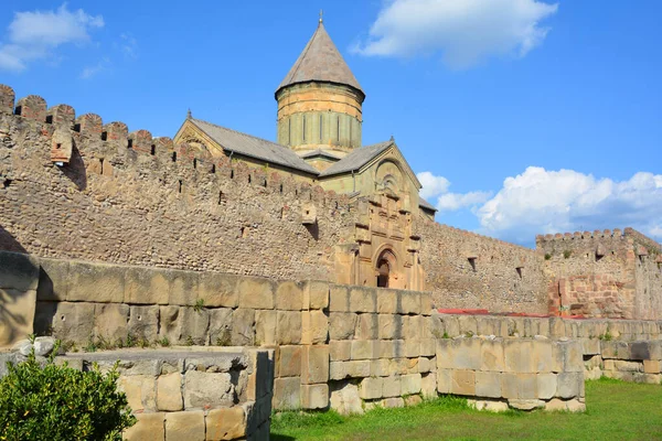 Svetitskhoveli Katedrali Gürcistan Mtskheta Şehrinde Bulunan Bir Ortodoks Katedralidir — Stok fotoğraf