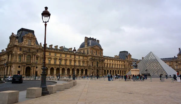 Muzeum Louvre Paříži Francie — Stock fotografie