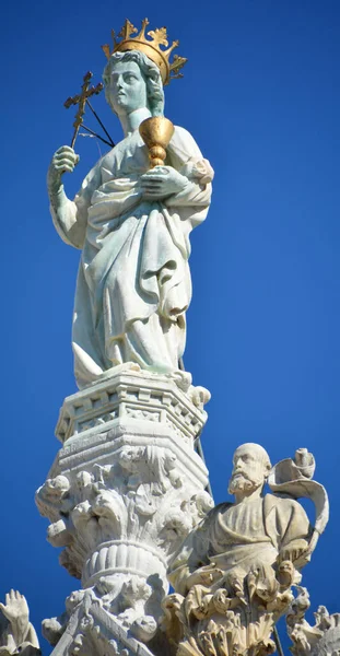 Statue Beautiful Woman City Barcelona — Stock Photo, Image