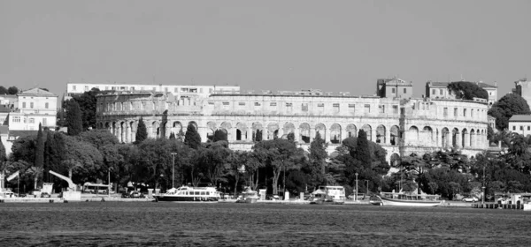 Torri Del Benaco Lago Garda Italia Junio 2010 Castillo Scaliger —  Fotos de Stock