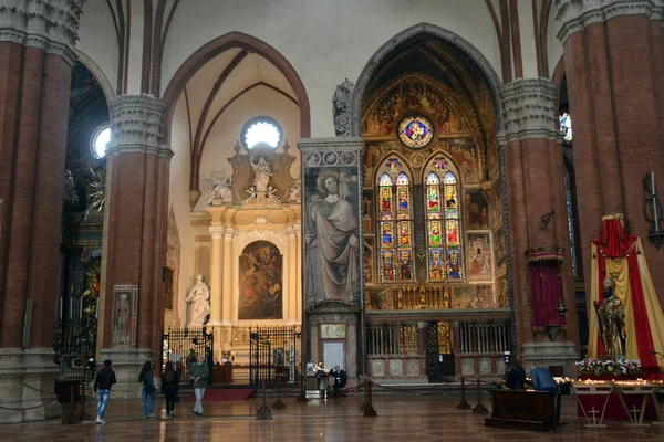 Interior Antigua Iglesia Cristiana — Foto de Stock