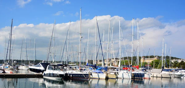Août 2018 Petits Pêcheurs Havre Plaisance Port Plaisance Saint Mandrier — Photo