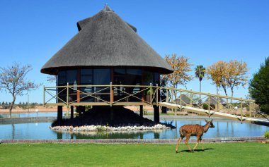 Namibya 'daki Namibya-Naukluft Parkı 10 10 2014: Namib-Naukluft Ulusal Parkı, Namib Çölü' nün en eski çöl bölgesini kapsayan ulusal park.
