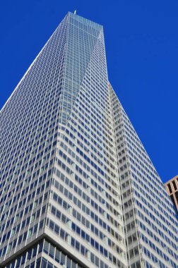 NEW YORK NY ABD 10: 24 13: Bank of America Tower (BOAT), Manhattan 'ın orta kesiminde, 1200 feet (366 m) lik bir gökdelendir..