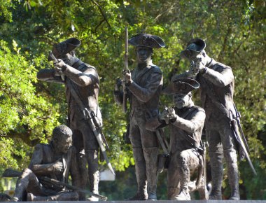 SAVANAH GEORGIA ABD 27 Haziran 2016: Savannahs Haitili Anıtı, Chasseurs-Volontaires de Saint-Domingue 'un bağımsız bir Amerika için mücadeleye katkısının anısına yapıldı 