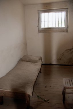 SACHSENHAUSEN ORANIENBURG, GERMANY 24 Mayıs 2010: Nazi toplama kampı 1936 'dan Üçüncü Reich' ın sonuna kadar öncelikli olarak siyasi mahkumlar için kullanıldı