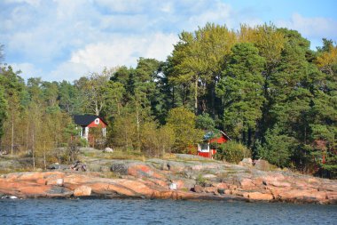 HELSINKI FINLAND 25 Eylül 2015: Rıhtım, Liman ve Quay In Island şehir merkezine yakın olup, sakin ve rahatlatıcı bir deniz havası sunmaktadır.. 