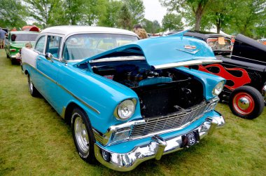 Granby QUEBEC CANADA 29 Temmuz 2013: Eski tarihi otomobil fuarı