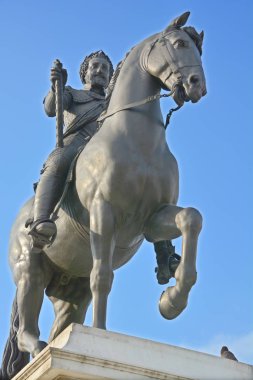 Paris Fransa 22 Mayıs 2012: Henry IV, Henri-Quatre ayrıca 