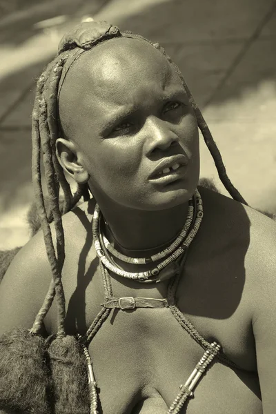 Swakopmund Namibia Ottobre 2014 Donna Non Identificata Della Tribù Himba — Foto Stock