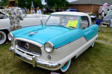 Granby QUEBEC CANADA 29 Temmuz 2013: Eski tarihi otomobil fuarı