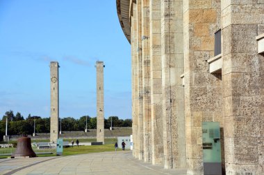 BERLIN-GERMANY 09: 23: Berlin Olympia Stadyumu 1936 Yaz Olimpiyatları için ilk olarak Reichssportfeld 'in güney kesiminde inşa edilmiştir. 