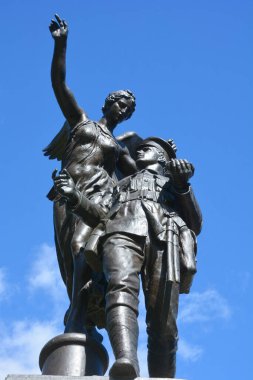 MONTREAL QUEBEC CANADA 10 12 17; 14 Kasım 1922 tarihinde açıldı, Cenotaph Westmount belediye binasının önünde Garden Point olarak belirlenmiş küçük bir üçgen park ve George Hill 'in eseridir.. 