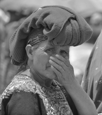 Chichicastenango Gustemala 29 Nisan 2016: Maya bir kadının portresi. Maya halkı hala Guatemala 'daki nüfusun çoğunluğunu oluşturuyor.,