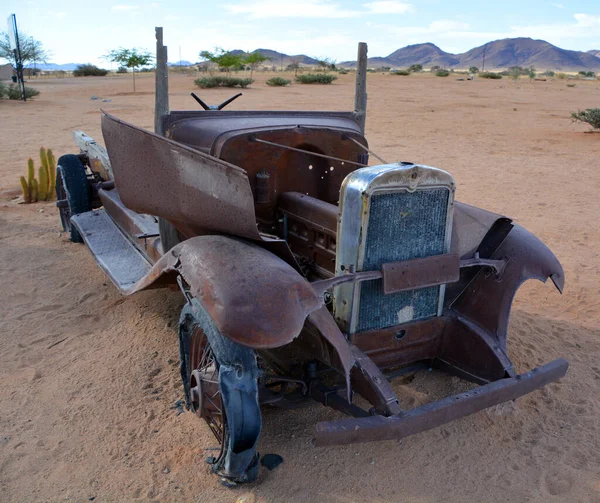 Solitaire Namíbia Sept Carro Abandonado Perto Uma Estação Serviço Solitaire — Fotografia de Stock