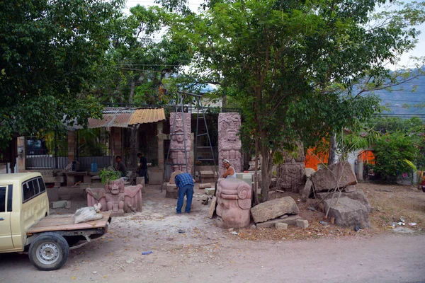 Guatemala Rural Casa Sencilla Las Familias Indígenas Enfrentan Extrema Pobreza —  Fotos de Stock