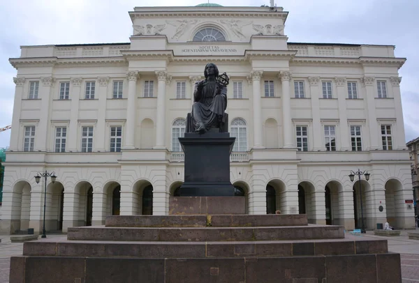 Βαρσοβία Πολωνία Nicolaus Copernicus Μνημείο Είναι Ένα Από Αξιοσημείωτα Ορόσημα — Φωτογραφία Αρχείου