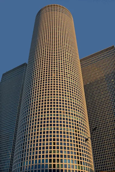 艾尔沃四伊斯拉尔04 11月16日16 Azrieli中心是一座摩天大楼的综合体 该中心最初由美籍以色列建筑师Eli Attia设计 之后是该中心的开发者David Azrieli — 图库照片
