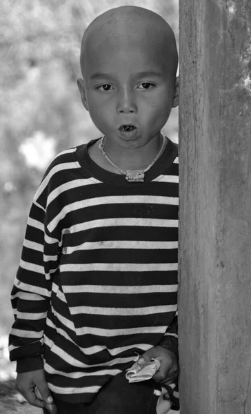 Пхном Кулен Камбодия Неизвестные Беспризорные Дети Позируют Около Населения Живет — стоковое фото
