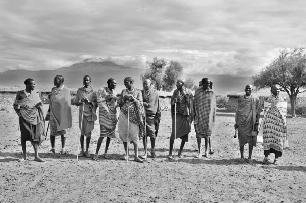Amboseli Kenya Oct Neidentifikovaní Afričané Kmene Masai Připravují Tradiční Skokový — Stock fotografie